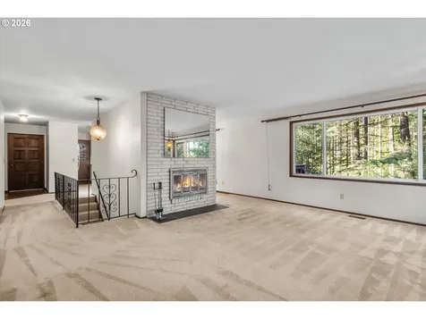 27783 SW Strawberry Hill Drive Hillsboro OR 97123