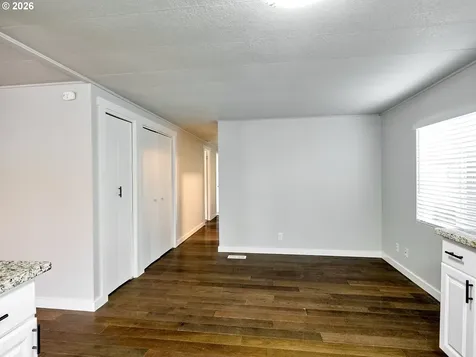 11635 Bunting Lane NE Aurora OR 97002