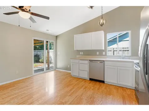 7015 2nd Street SE Turner OR 97392