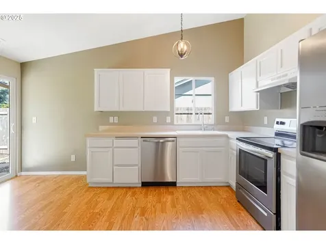 7015 2nd Street SE Turner OR 97392