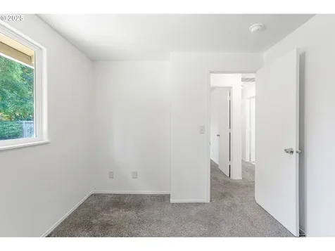 7015 2nd Street SE Turner OR 97392