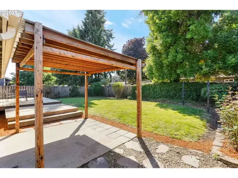 7015 2nd Street SE Turner OR 97392