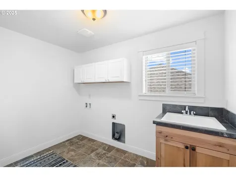 5700 NE 132nd Street Vancouver WA 98686
