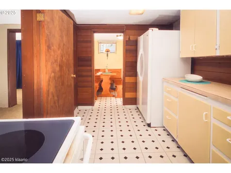 8510 SW Cedarcrest Street Portland OR 97223
