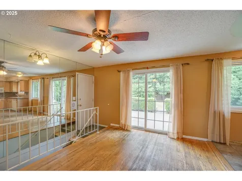 6013 NE Bonner Drive Vancouver WA 98665