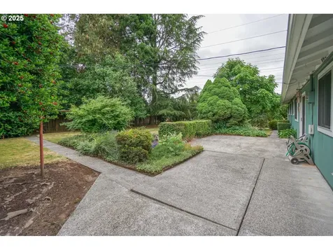 6013 NE Bonner Drive Vancouver WA 98665