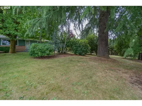 6013 NE Bonner Drive Vancouver WA 98665
