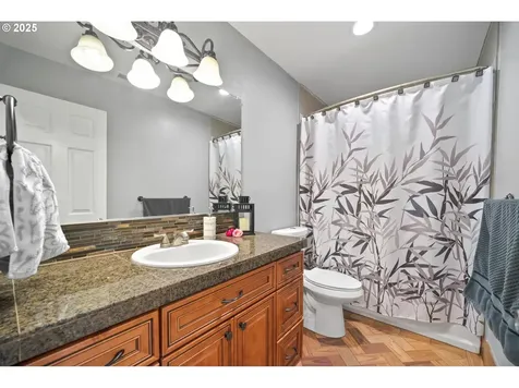 15114 NE 80th Street Vancouver WA 98682