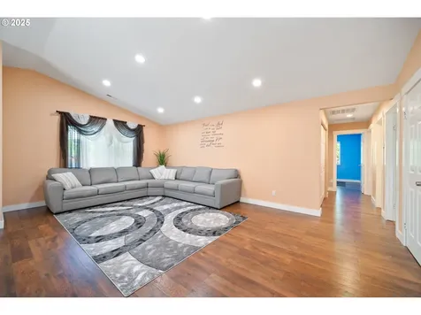 15114 NE 80th Street Vancouver WA 98682