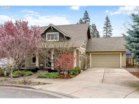 913 Falcon Court Hood River OR 97031