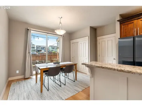 913 Falcon Court Hood River OR 97031