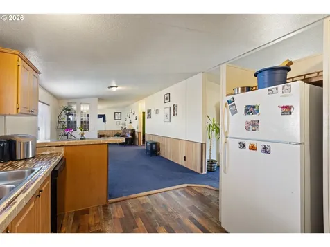 771 SE Hall Street Winston OR 97496