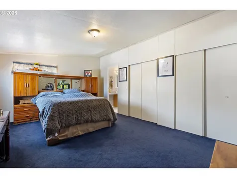 771 SE Hall Street Winston OR 97496