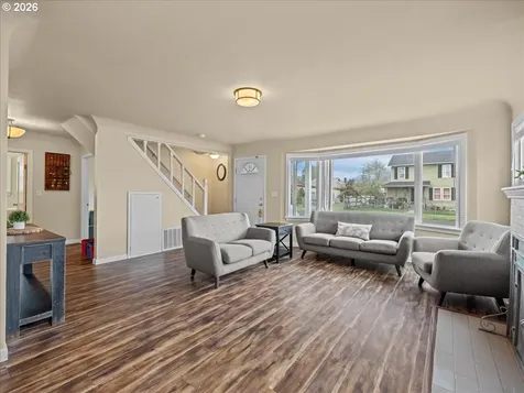 357 E Street Independence OR 97351