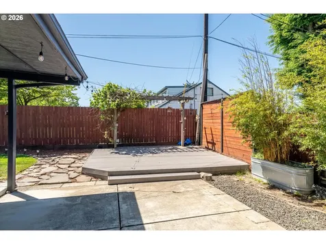 4725 Daisy Street Springfield OR 97478