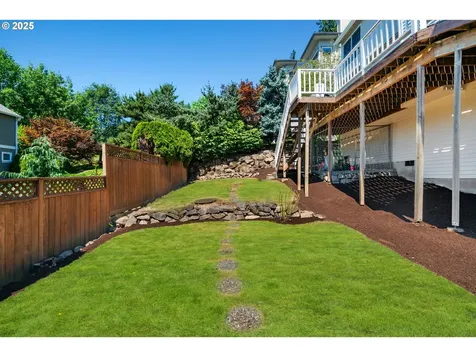 13825 Melrose Place Lake Oswego OR 97035