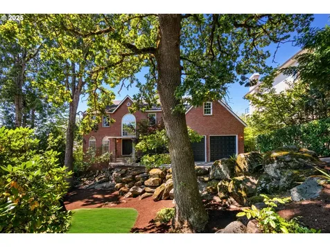13825 Melrose Place Lake Oswego OR 97035