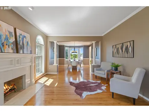 13825 Melrose Place Lake Oswego OR 97035