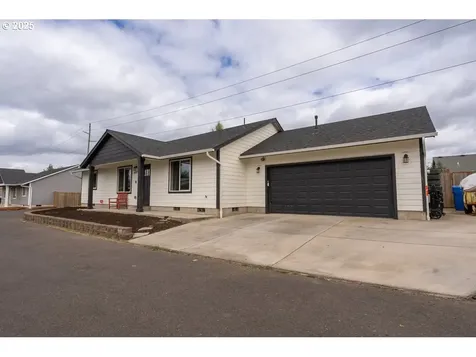 4417 Short Line Lane NE Salem OR 97301