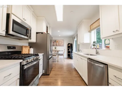 4417 Short Line Lane NE Salem OR 97301