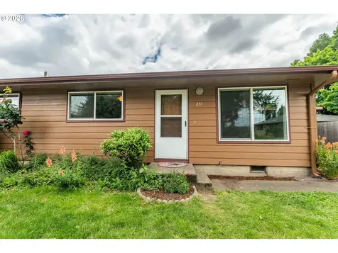 229 Holeman Avenue Eugene OR 97404
