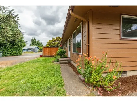 229 Holeman Avenue Eugene OR 97404