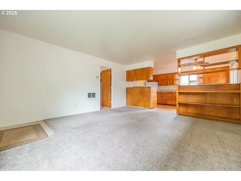 229 Holeman Avenue Eugene OR 97404