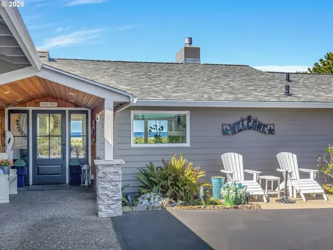 89464 Manion Drive Warrenton OR 97146