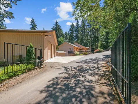 29530 Hodsdonsdale Lane Eugene OR 97402