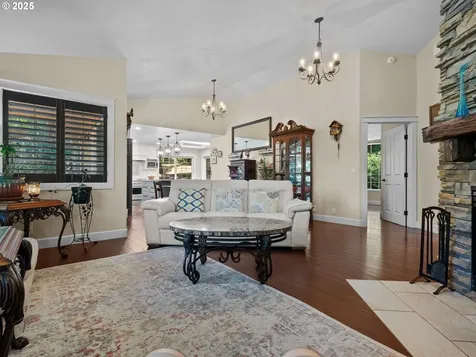 29530 Hodsdonsdale Lane Eugene OR 97402