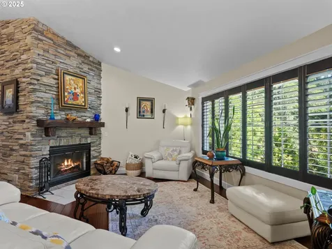 29530 Hodsdonsdale Lane Eugene OR 97402