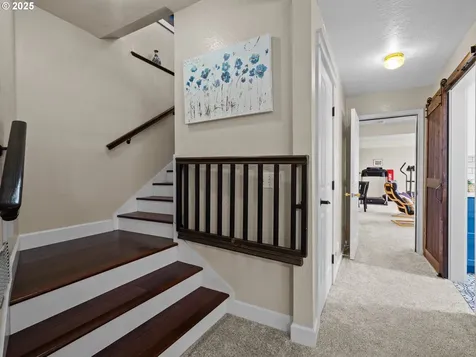 29530 Hodsdonsdale Lane Eugene OR 97402