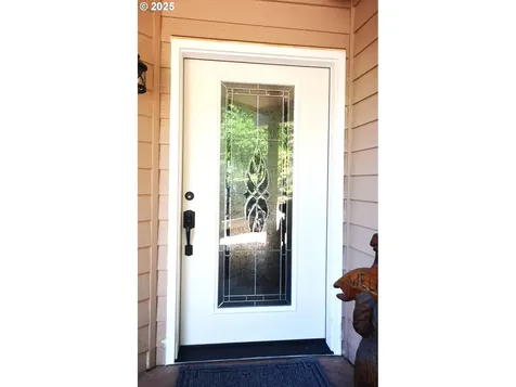 29530 Hodsdonsdale Lane Eugene OR 97402