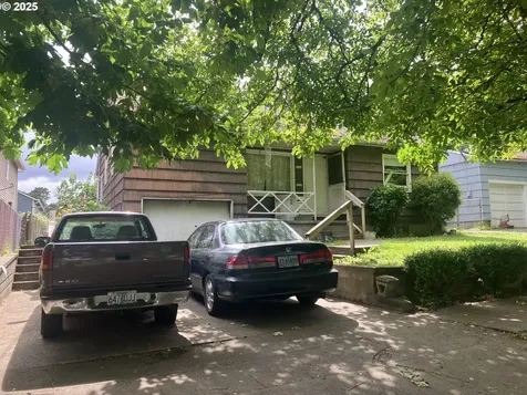 9740 N Van Houten Avenue Portland OR 97203