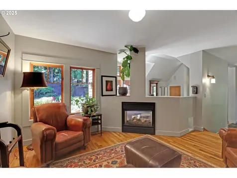 1690 SW Midvale Road Portland OR 97219