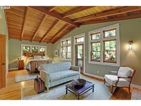 1690 SW Midvale Road Portland OR 97219