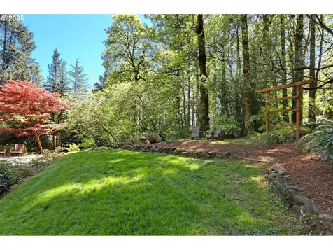 1690 SW Midvale Road Portland OR 97219