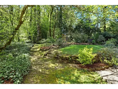 1690 SW Midvale Road Portland OR 97219