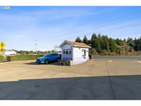 385 NE Alsea Highway Waldport OR 97394