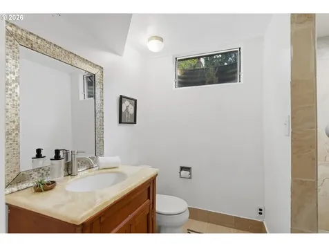 1212 SW Chestnut Drive Portland OR 97219