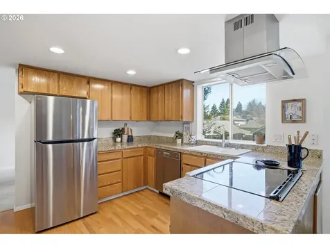 20182 SW Tillamook Court Tualatin OR 97062