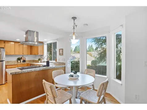 20182 SW Tillamook Court Tualatin OR 97062