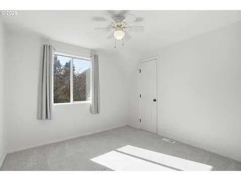 20182 SW Tillamook Court Tualatin OR 97062