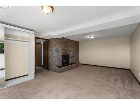4111 Center Street Washougal WA 98671