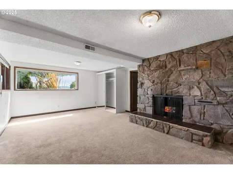 4111 Center Street Washougal WA 98671