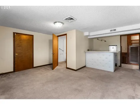 4111 Center Street Washougal WA 98671