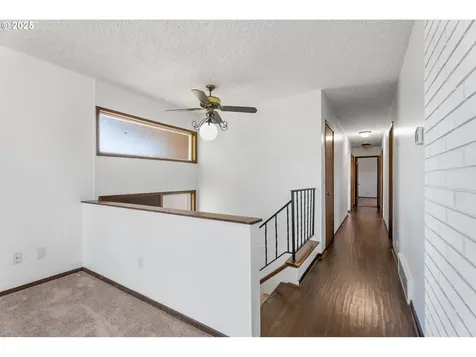 4111 Center Street Washougal WA 98671