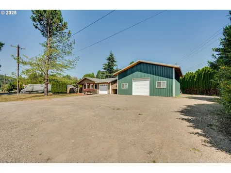 102 W Humphrey Street Yacolt WA 98675