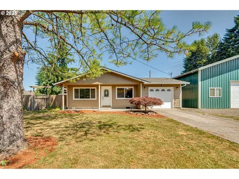 102 W Humphrey Street Yacolt WA 98675