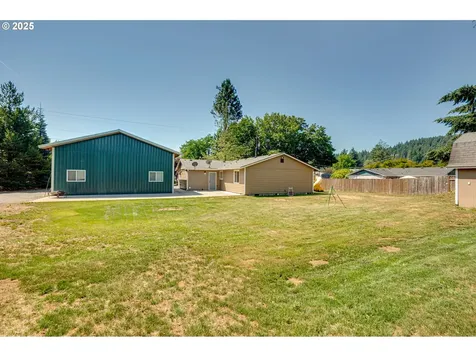 102 W Humphrey Street Yacolt WA 98675